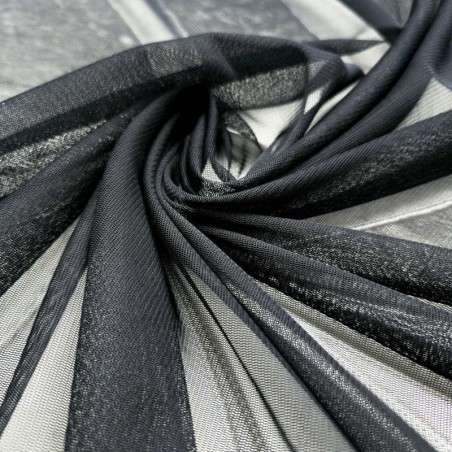 Tulle Jupes et Manches noir au mètre