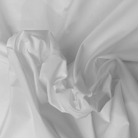 Tissu rigide en coton et polyester blanc